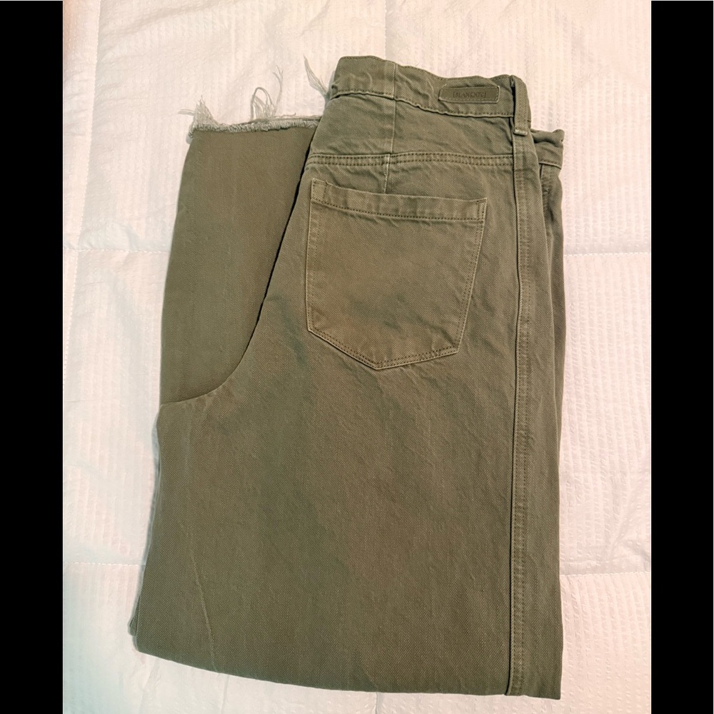 Blank NYC NWT Olive Green Barrel Leg Jeans Women's 30 High Rise 100% Cotton
